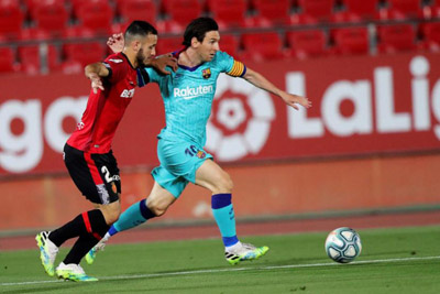  Taklukkan Mallorca 4 : 0, Barca Kokoh di Puncak